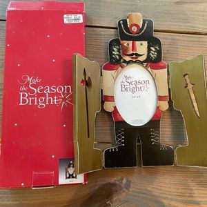 Make the Season Bright NIB Nutcracker Foldout Frame Kohls Christmas Decor